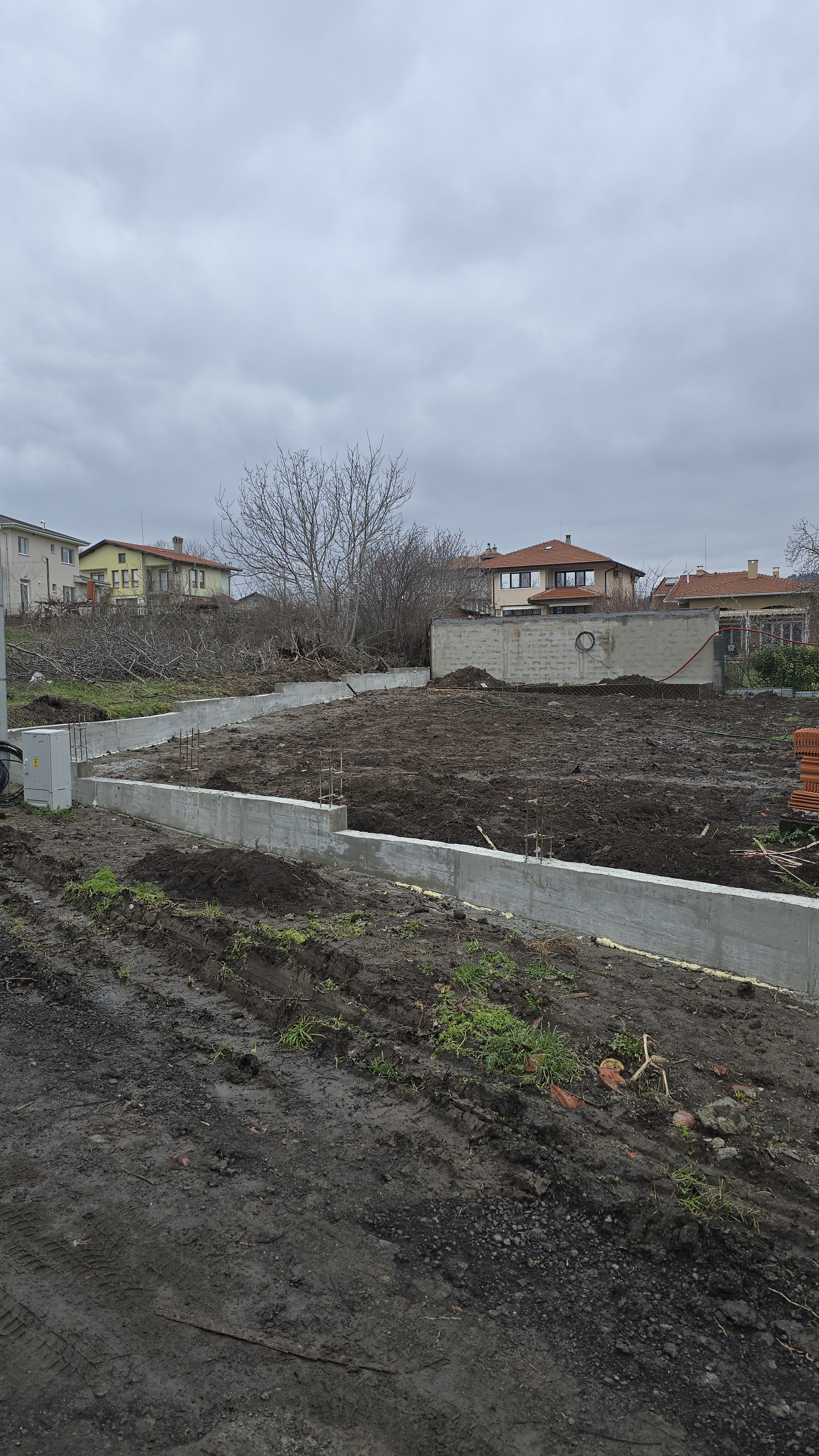 Бетонна ограда в кв. Банево, гр. Бургас - СТРУКТУРА 2025