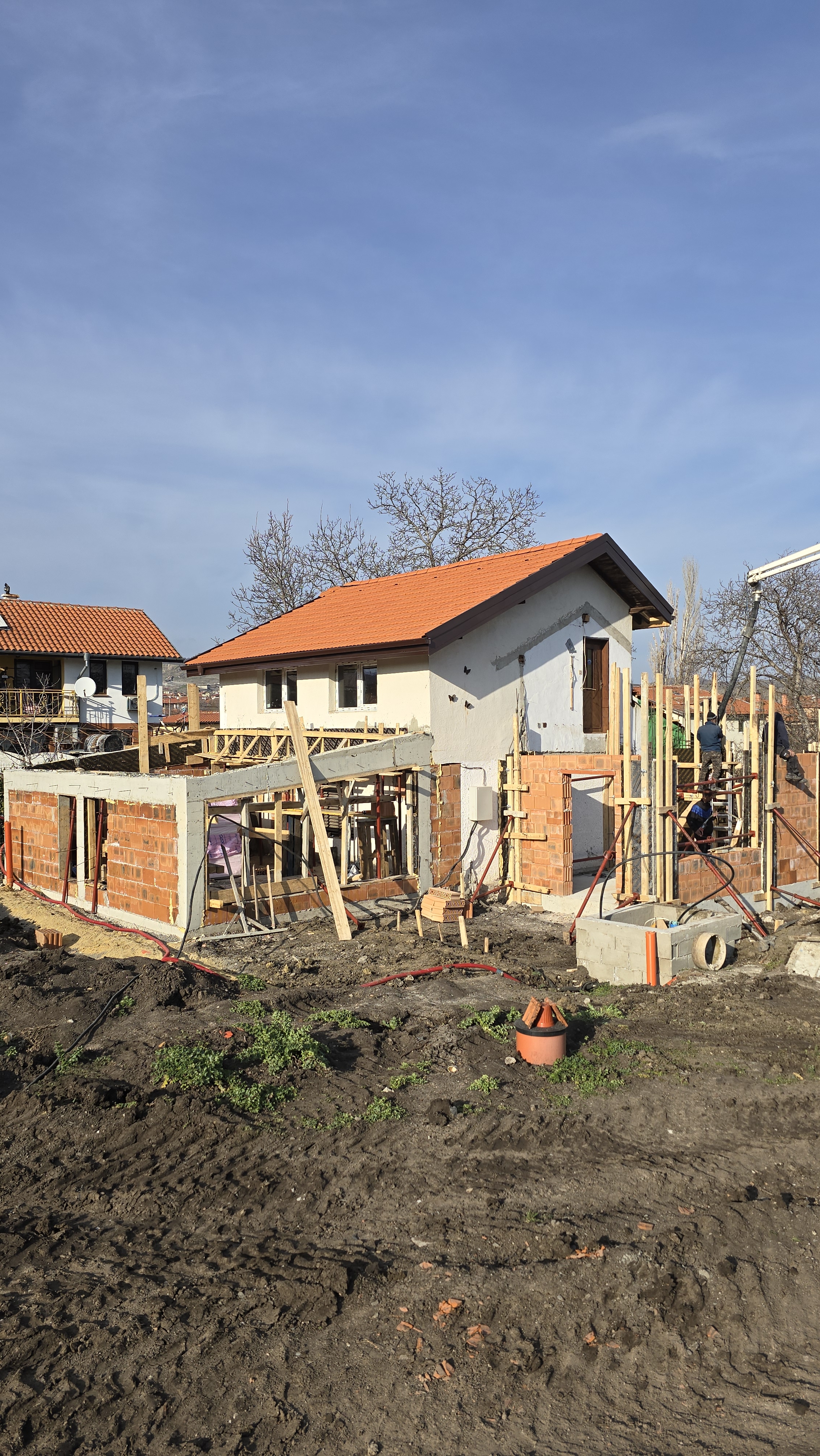 Реконструкция на стара къща в кв. Банево, гр. Бургас - СТРУКТУРА 2025